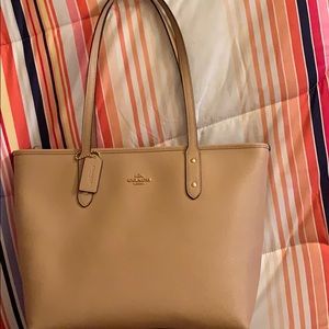 Coach tote bag